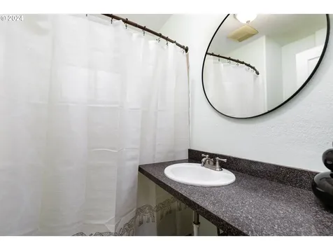 6720 Ne 63rd Avenue Portland OR 97218