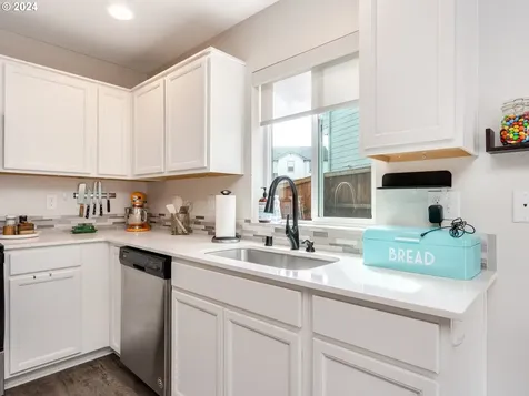 2046 S Meadowlark Loop Ridgefield WA 98642