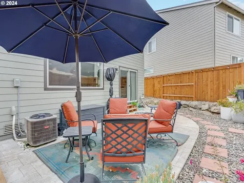 2046 S Meadowlark Loop Ridgefield WA 98642