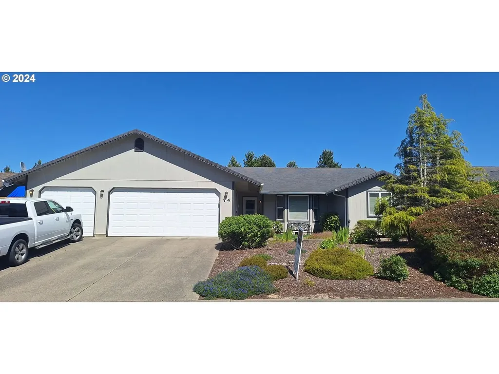 74 Park Village Drive Florence OR 97439