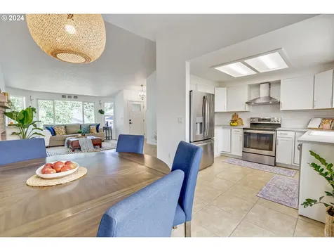 6834 Se 68th Court Hillsboro OR 97123