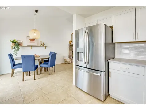 6834 Se 68th Court Hillsboro OR 97123