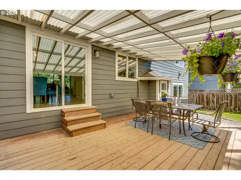 6834 Se 68th Court Hillsboro OR 97123