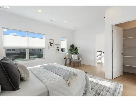 6938 SE Skipper Lane Hillsboro OR 97123
