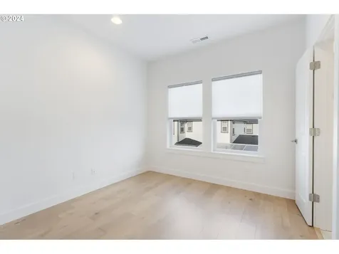 6938 SE Skipper Lane Hillsboro OR 97123