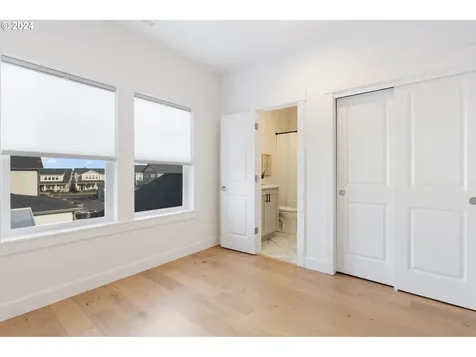 6938 SE Skipper Lane Hillsboro OR 97123