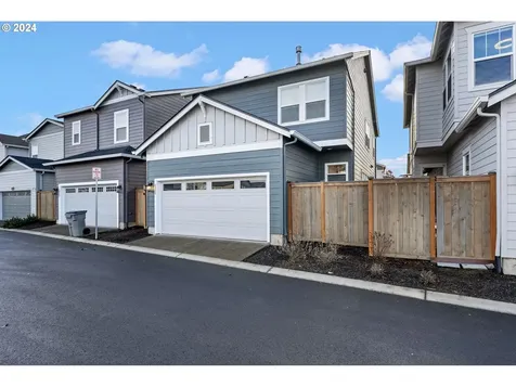 6938 SE Skipper Lane Hillsboro OR 97123