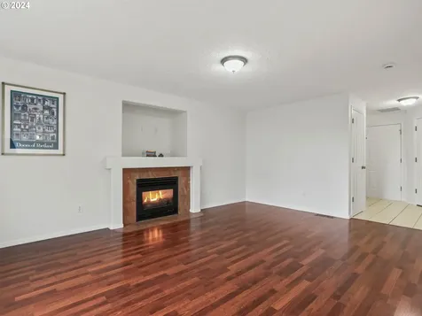 6703 SE Ariel Street Hillsboro OR 97123