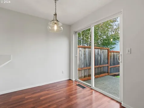 6703 SE Ariel Street Hillsboro OR 97123