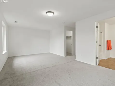 6703 SE Ariel Street Hillsboro OR 97123