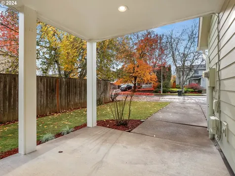 6703 SE Ariel Street Hillsboro OR 97123