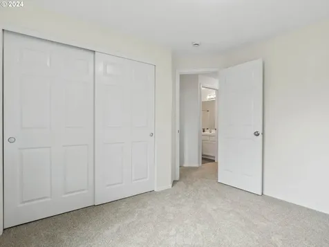 6703 SE Ariel Street Hillsboro OR 97123