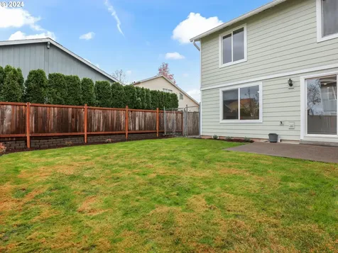 6703 SE Ariel Street Hillsboro OR 97123