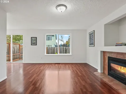 6703 SE Ariel Street Hillsboro OR 97123
