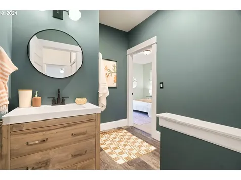 5426 Ne 32nd Place Portland OR 97211