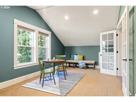 5426 Ne 32nd Place Portland OR 97211