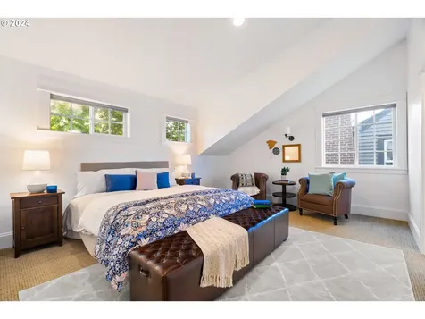 5426 Ne 32nd Place Portland OR 97211