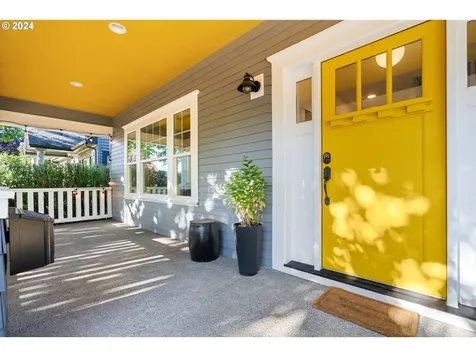 5426 Ne 32nd Place Portland OR 97211