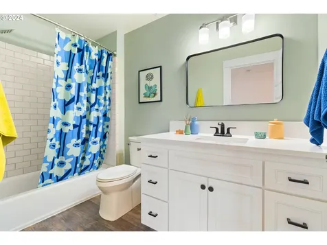 5426 Ne 32nd Place Portland OR 97211