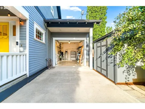5426 Ne 32nd Place Portland OR 97211