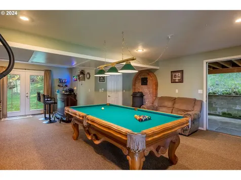 89915 Ben Bunch Road Florence OR 97439