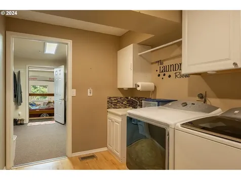 89915 Ben Bunch Road Florence OR 97439