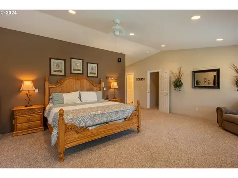 89915 Ben Bunch Road Florence OR 97439
