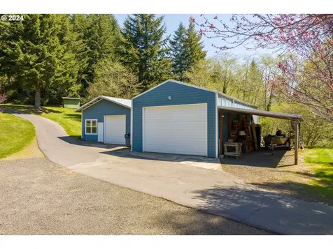 89915 Ben Bunch Road Florence OR 97439