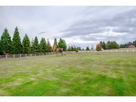 760 Burnett Lane SE Salem OR 97317