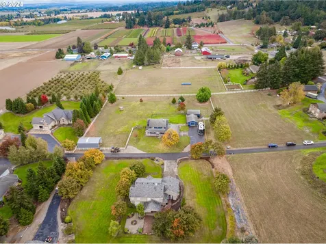 760 Burnett Lane SE Salem OR 97317
