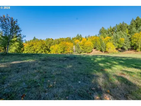 4204 Riverdale Road S Salem OR 97302