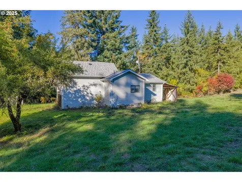 4204 Riverdale Road S Salem OR 97302