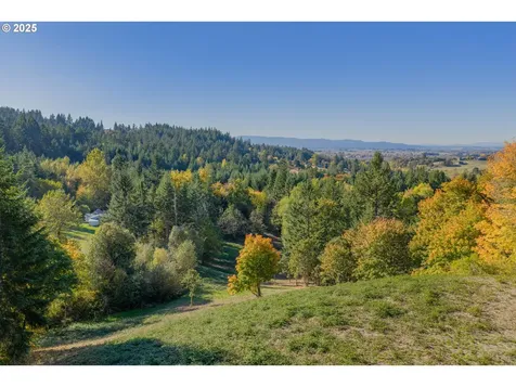 4204 Riverdale Road S Salem OR 97302