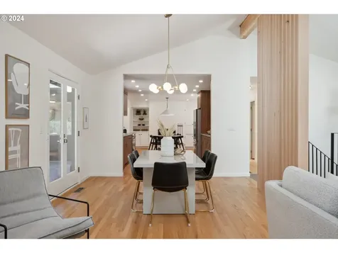 3310 Sw 70th Avenue Portland OR 97225