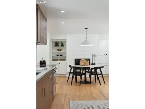 3310 Sw 70th Avenue Portland OR 97225