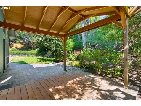 3310 Sw 70th Avenue Portland OR 97225