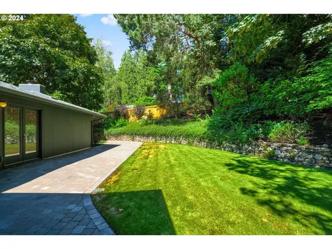 3310 Sw 70th Avenue Portland OR 97225
