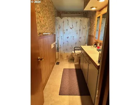 1232 Astor Way Woodburn OR 97071