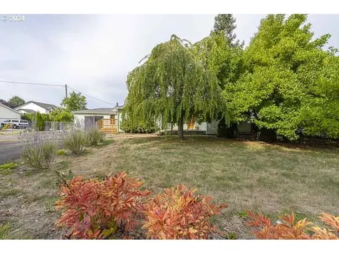 1753 Chemawa Road NE Keizer OR 97303