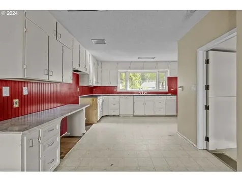 1753 Chemawa Road NE Keizer OR 97303