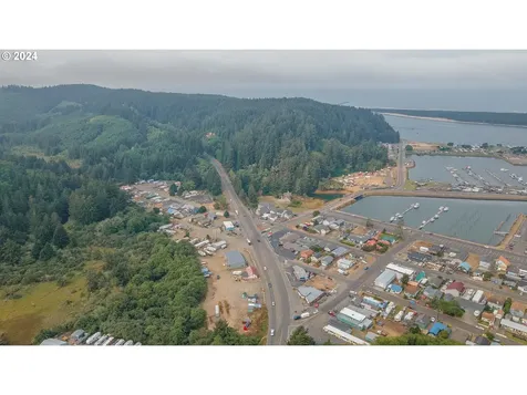75310 Us Highway 101 Winchester Bay OR 97467