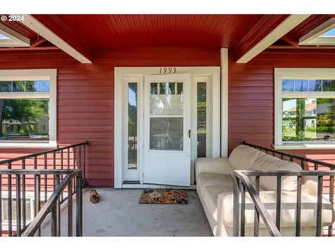 1993 E 17th Avenue Eugene OR 97403
