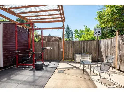 1993 E 17th Avenue Eugene OR 97403