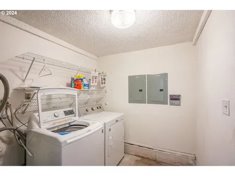 1993 E 17th Avenue Eugene OR 97403