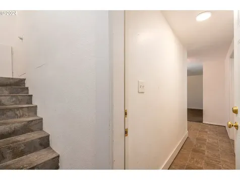 1993 E 17th Avenue Eugene OR 97403