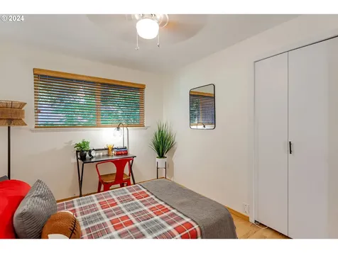 4105 Nw Carlton Court Portland OR 97229