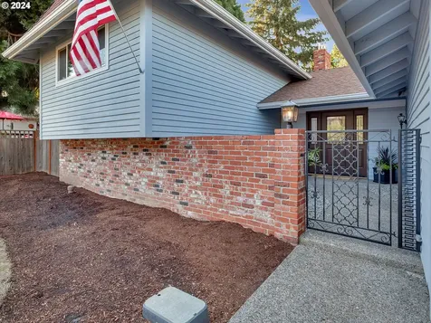 4105 Nw Carlton Court Portland OR 97229