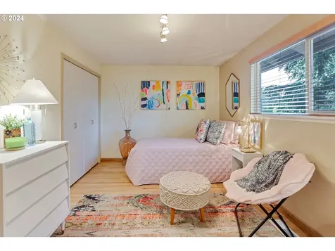 4105 Nw Carlton Court Portland OR 97229