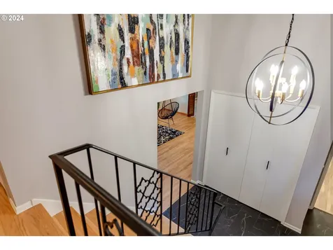4105 Nw Carlton Court Portland OR 97229