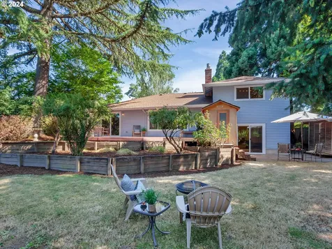 4105 Nw Carlton Court Portland OR 97229